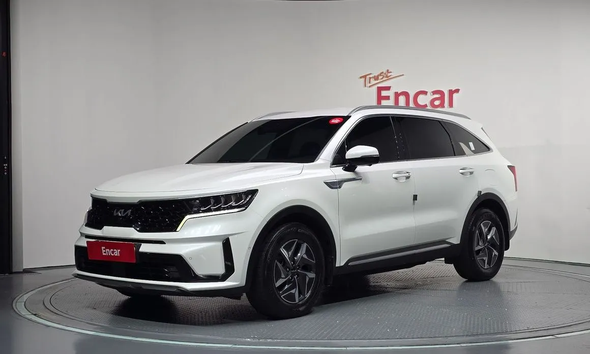 Kia Sorento — фото 1