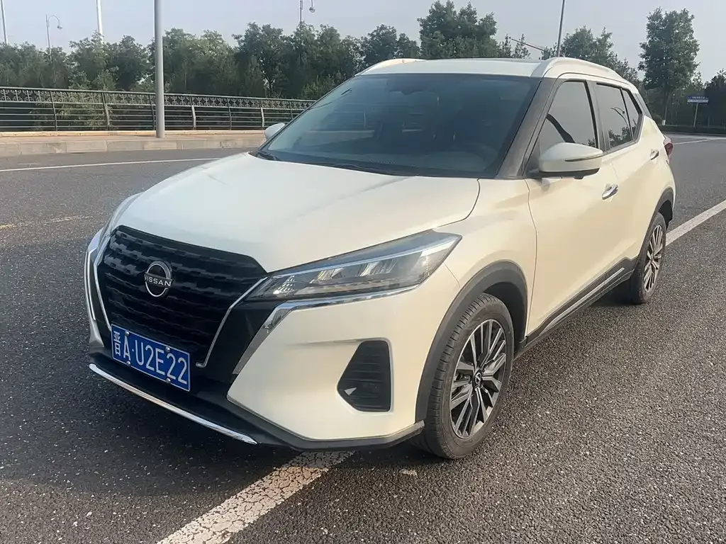 Nissan Kicks — фото 1