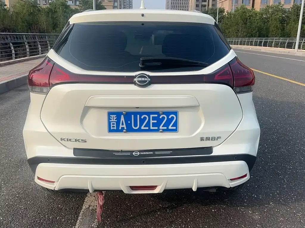 Nissan Kicks — фото 10