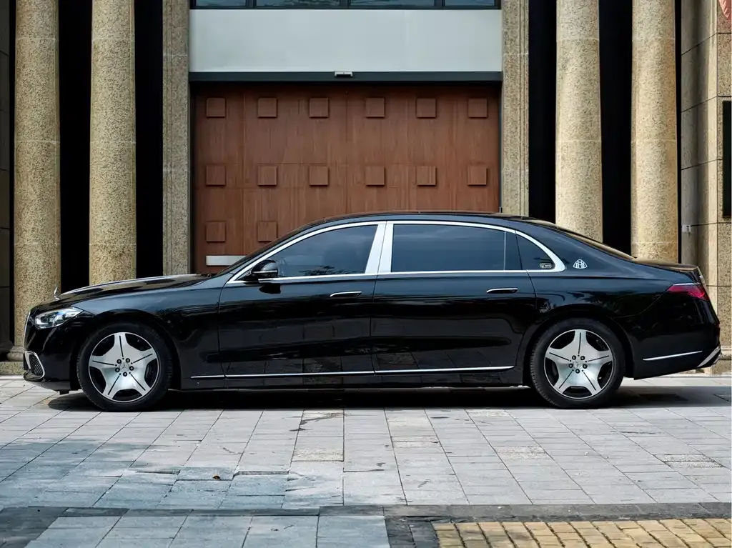 Mercedes-Benz S-Class — фото 7