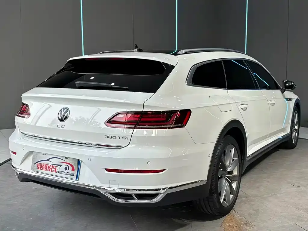Volkswagen CC — фото 6