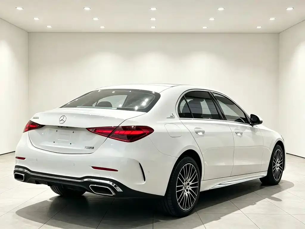 Mercedes-Benz C-Class — фото 9