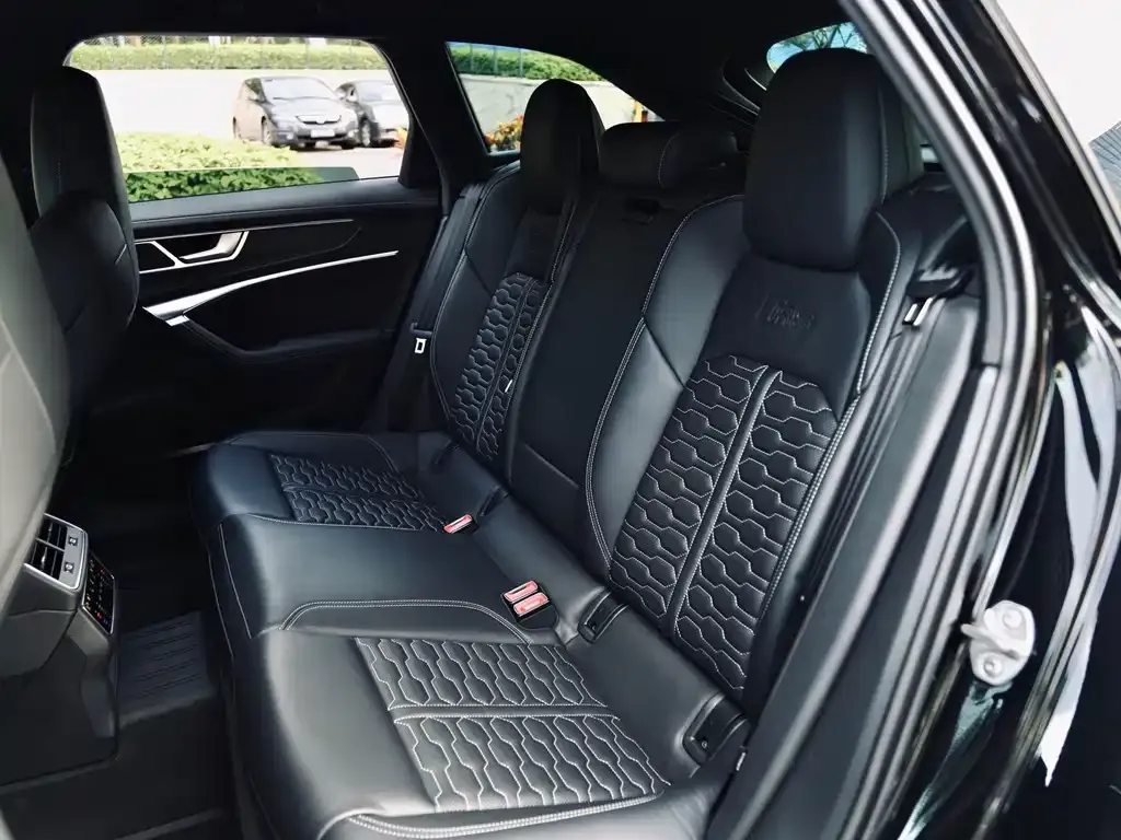 Audi RS 6 — фото 6