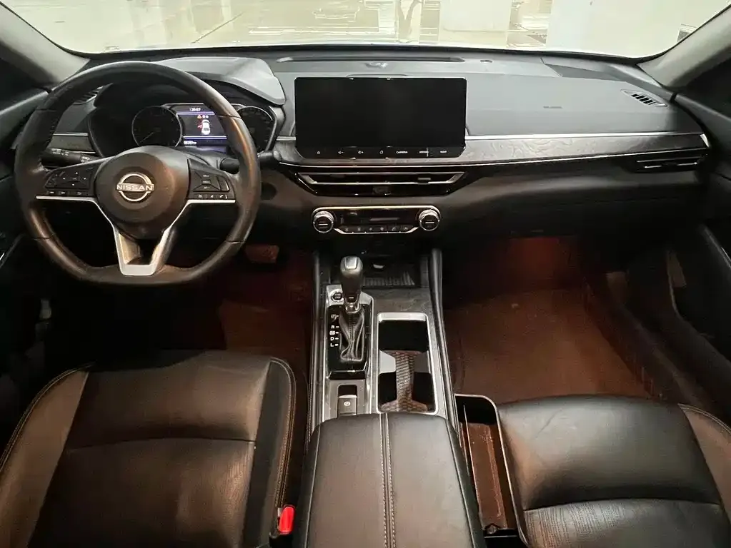 Nissan Teana — фото 4