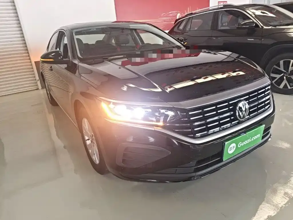 Volkswagen Passat — фото 5