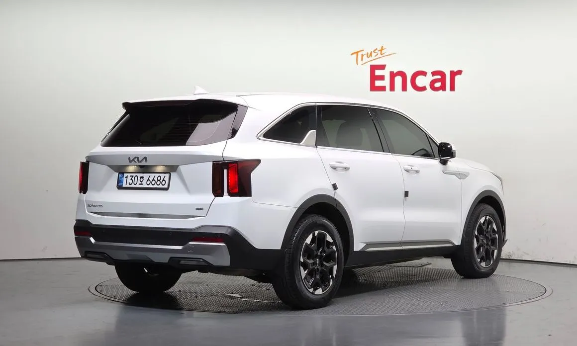 Kia Sorento — фото 4