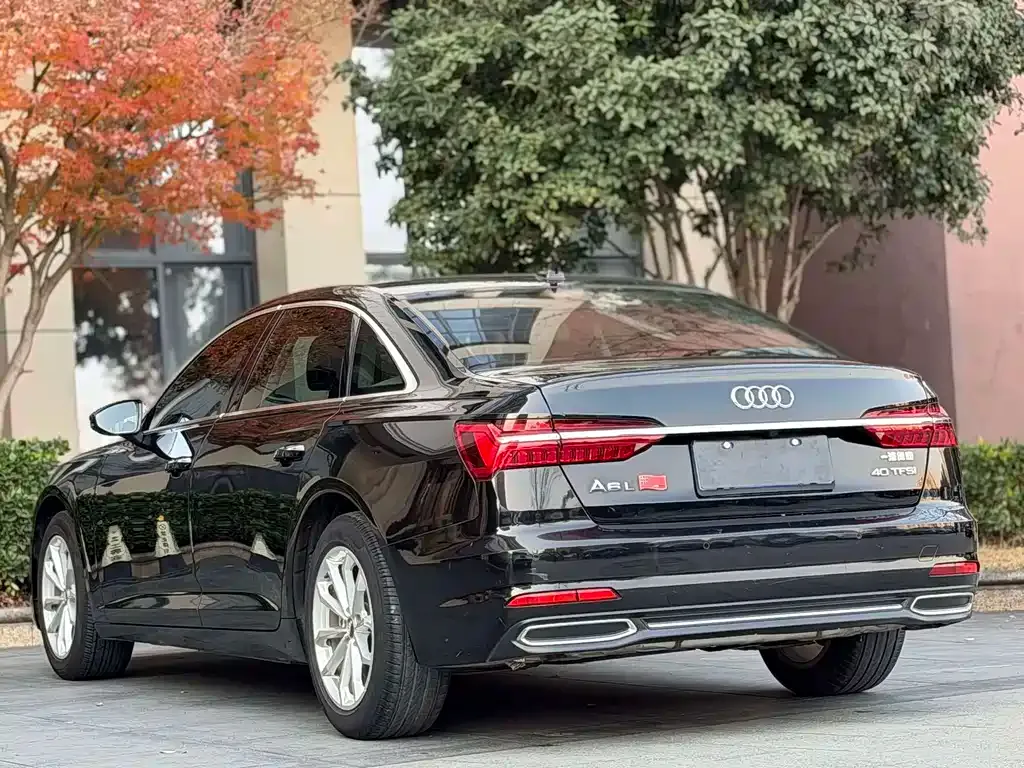 Audi A6L — фото 10