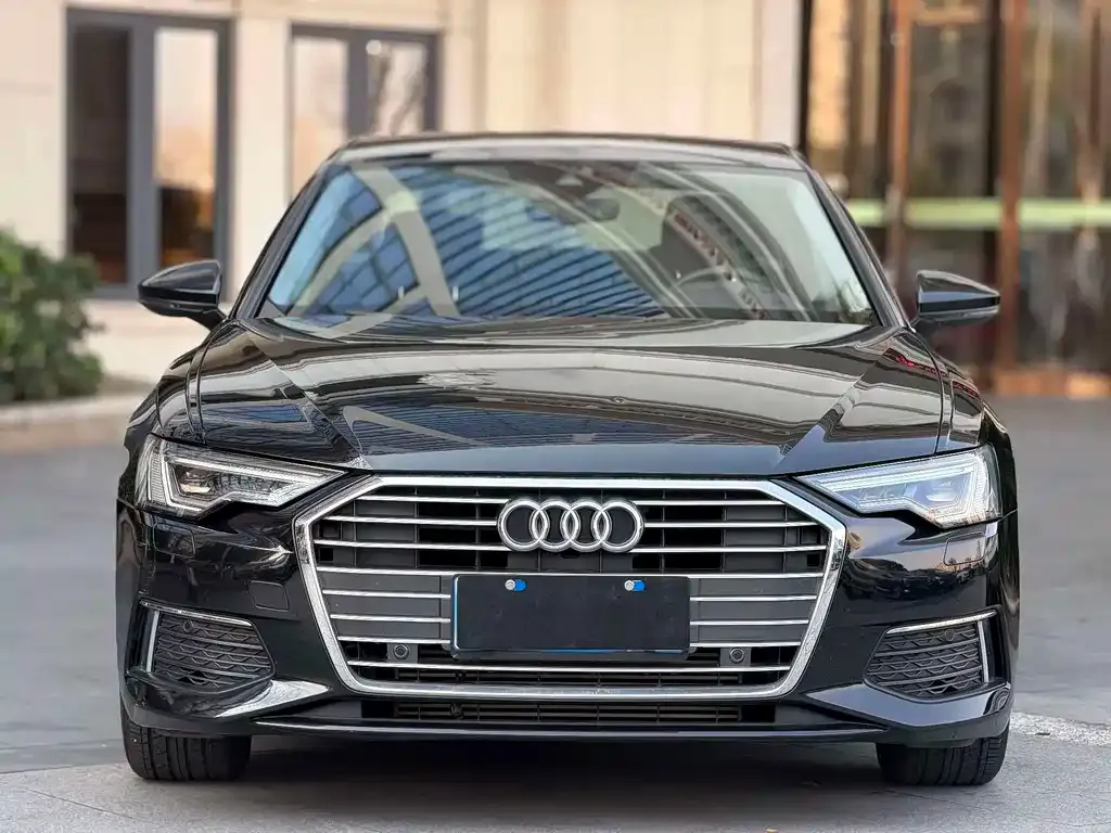 Audi A6L — фото 5