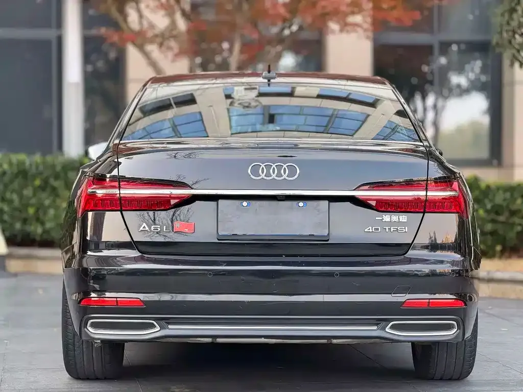 Audi A6L — фото 2