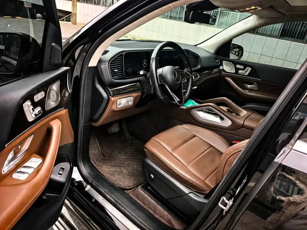 Mercedes-Benz GLE (Import) — фото 2
