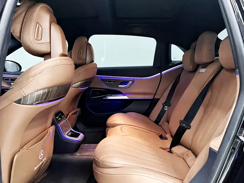 Mercedes-Benz E-Class New Energy — фото 10