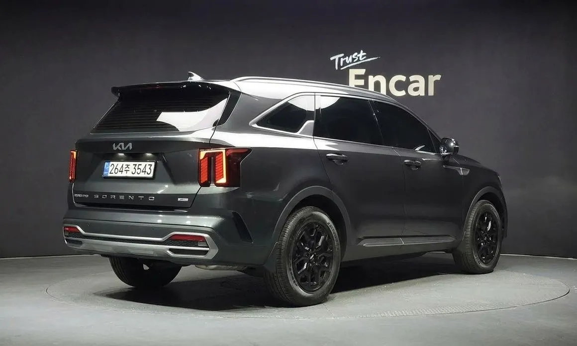 Kia Sorento — фото 4