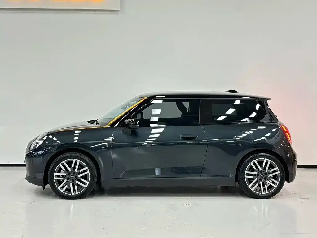 MINI Cooper EV — фото 6