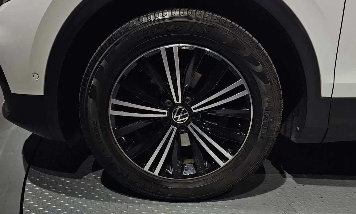 Volkswagen Tiguan — фото 3