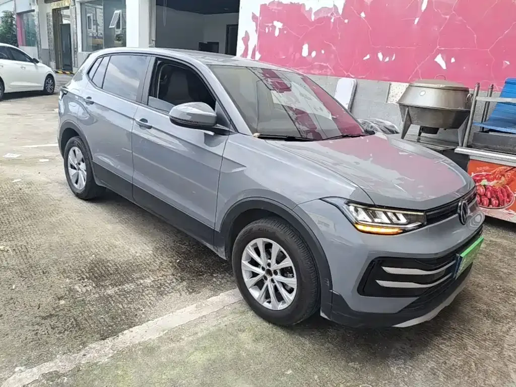 Volkswagen Tharu — фото 3