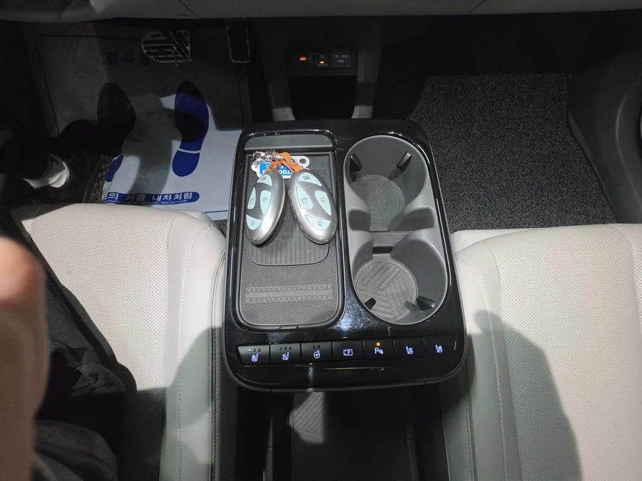 Hyundai Ioniq5 — фото 9