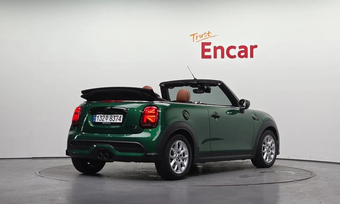 Mini Cooper Convertible — фото 2