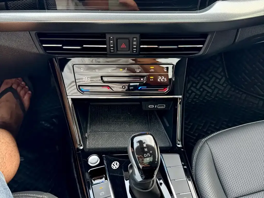 Volkswagen Passat — фото 3