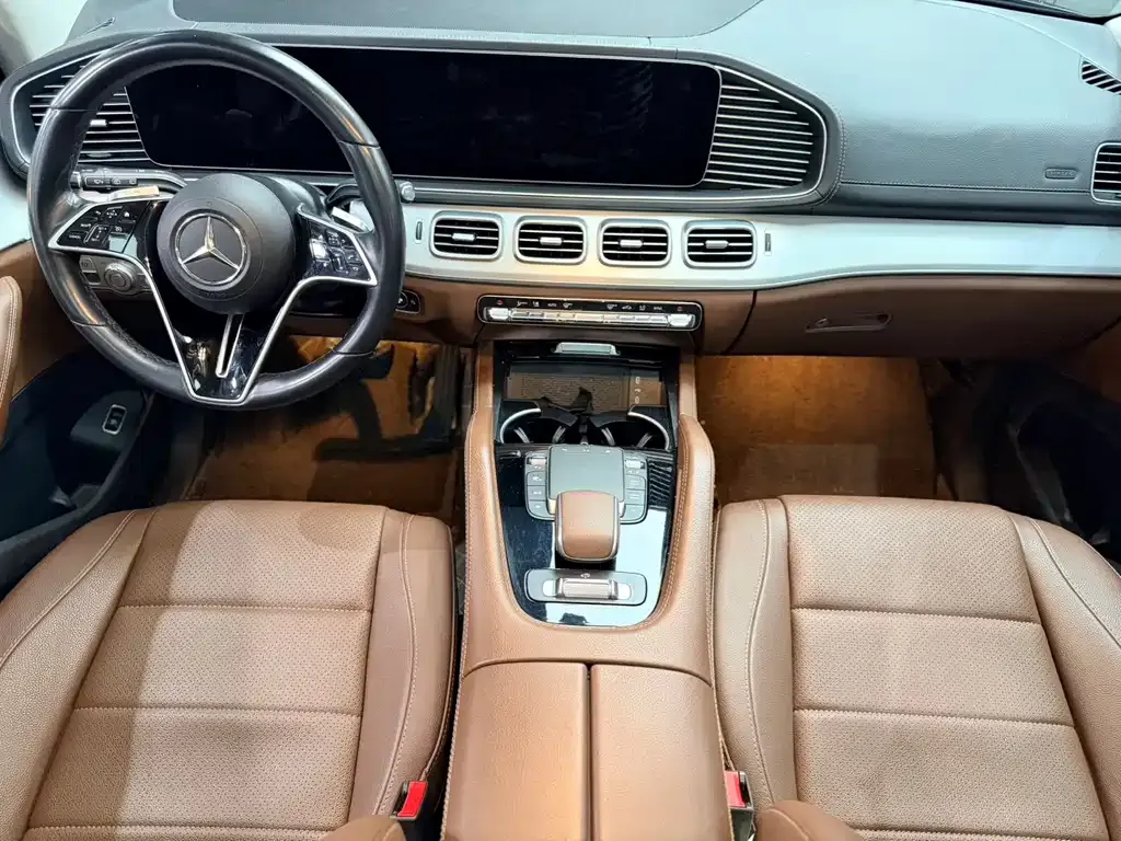Mercedes-Benz GLS — фото 4