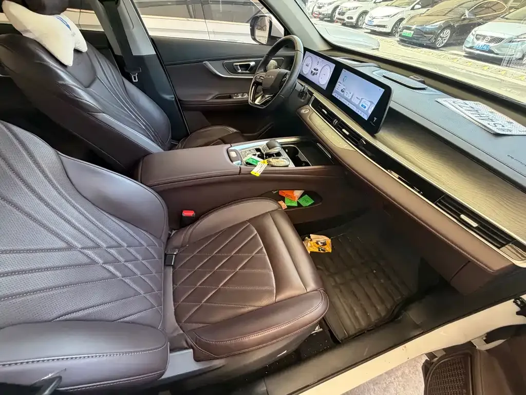 Chery Tiggo 8 PRO — фото 2