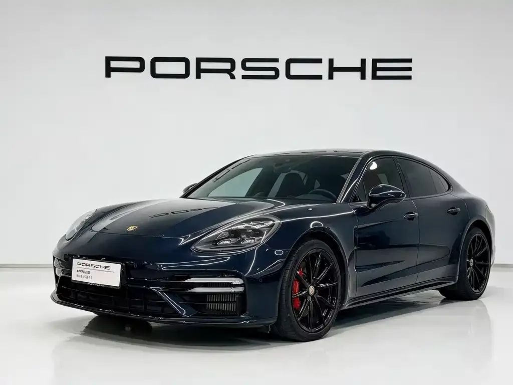 Porsche Panamera — фото 1