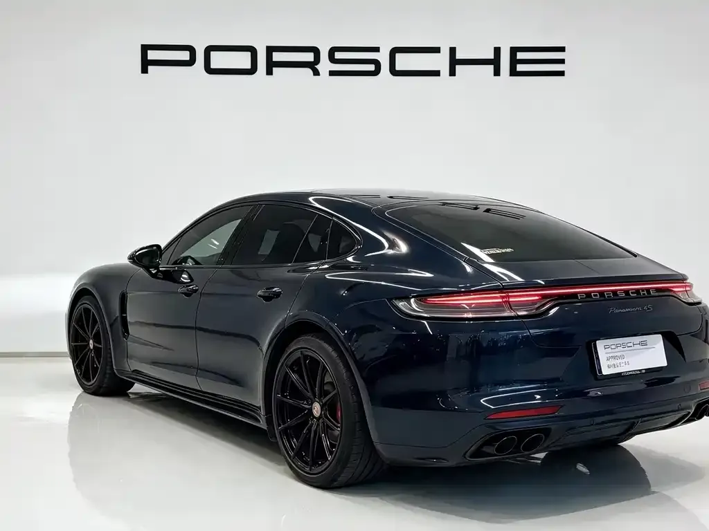 Porsche Panamera — фото 9