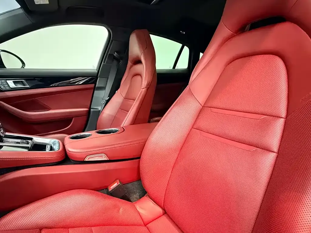 Porsche Panamera — фото 10