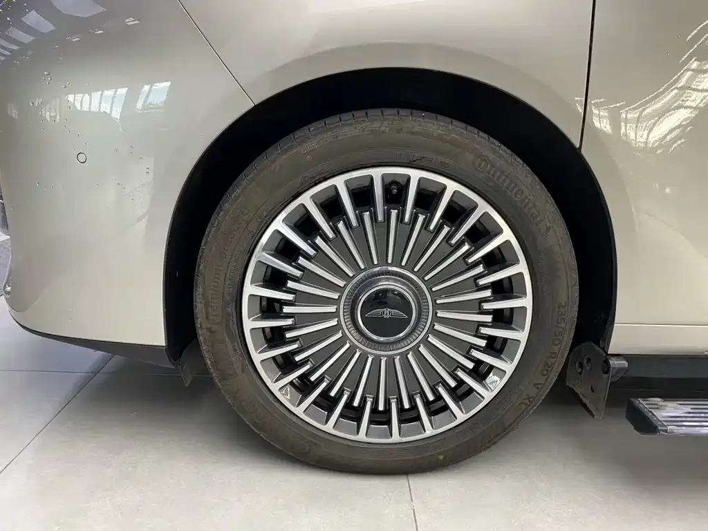Geely Galaxy V900 — фото 6