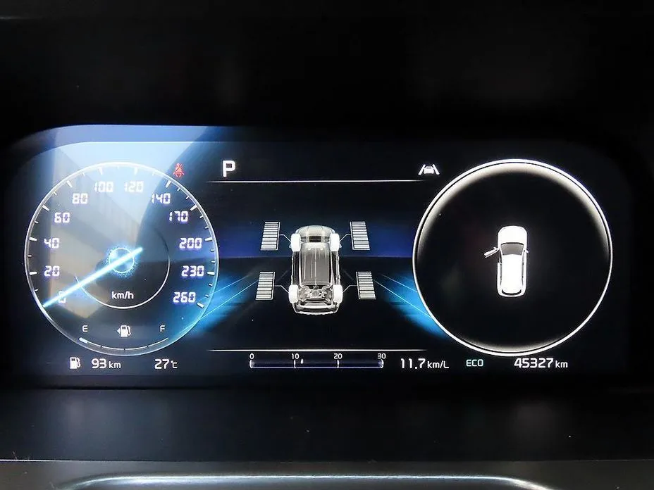 Kia Sorento — фото 10