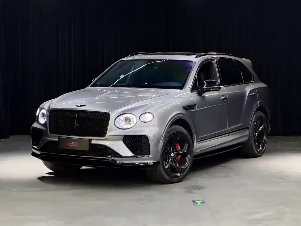 Bentley Bentayga — фото 1