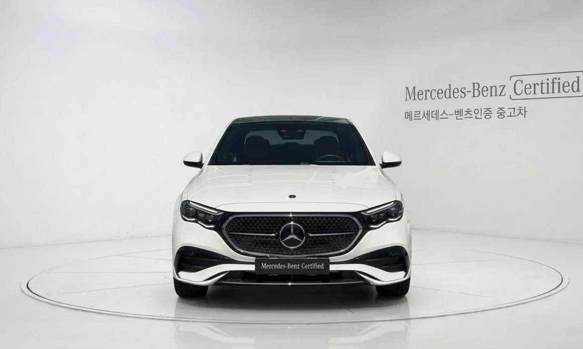 Mercedes-Benz E-Class — фото 8