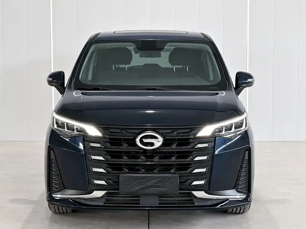 GAC Motor Trumpchi M6 — фото 10