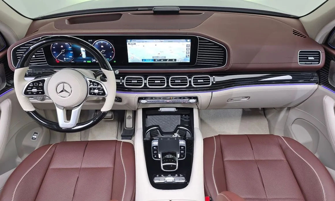 Mercedes-Benz GLS-Class — фото 8