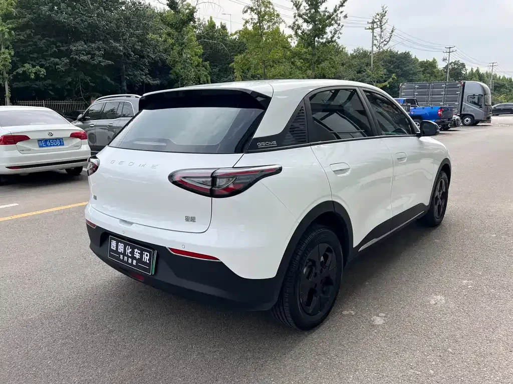 Geely Starburst — фото 7