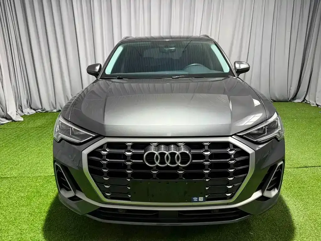 Audi Q3 — фото 6
