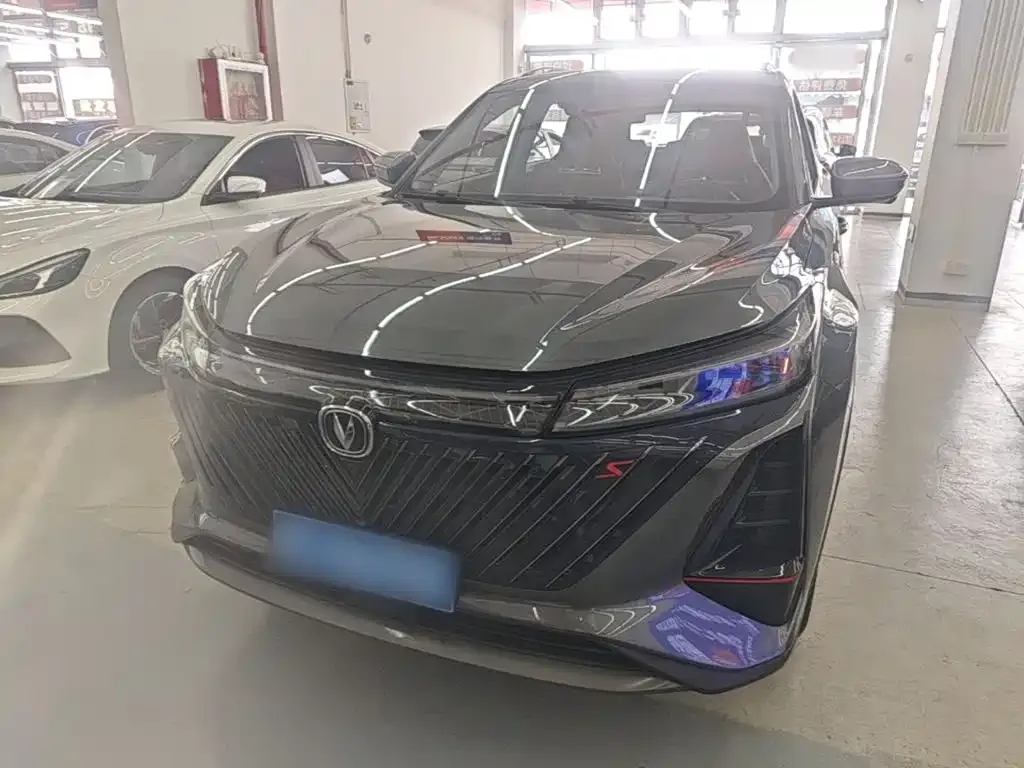 Changan CS75 PLUS — фото 2