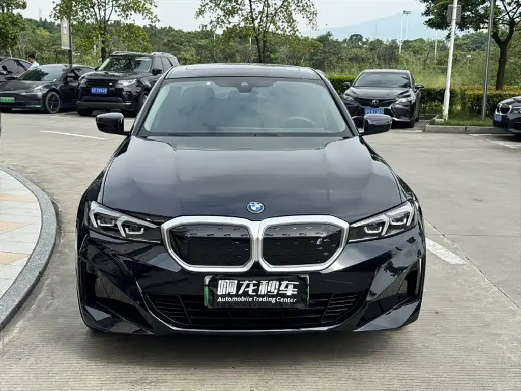 BMW i3 — фото 3
