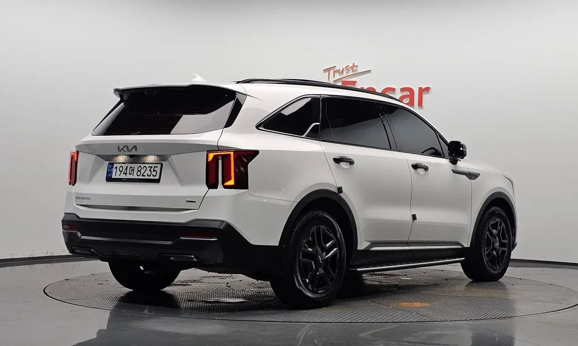 Kia Sorento — фото 3