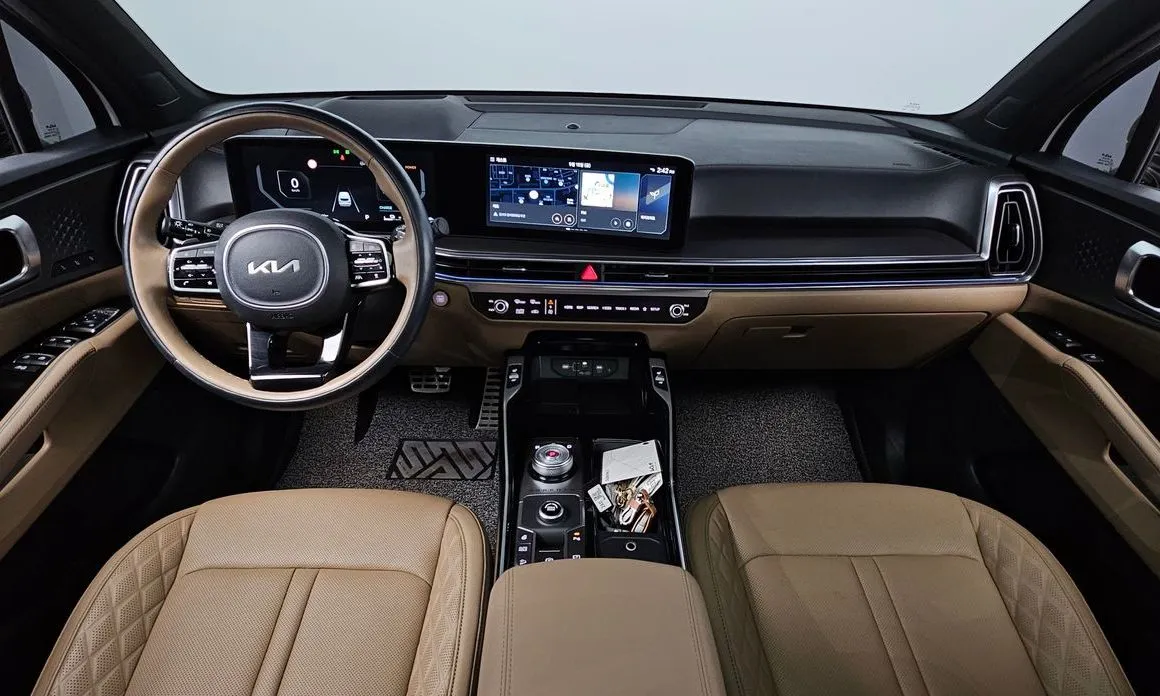 Kia Sorento — фото 10