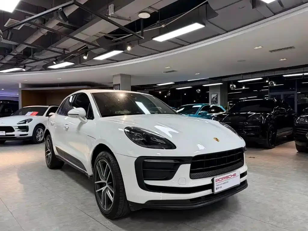 Porsche Macan — фото 9