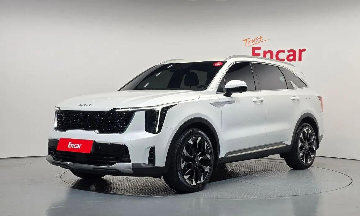 Kia Sorento — фото 1