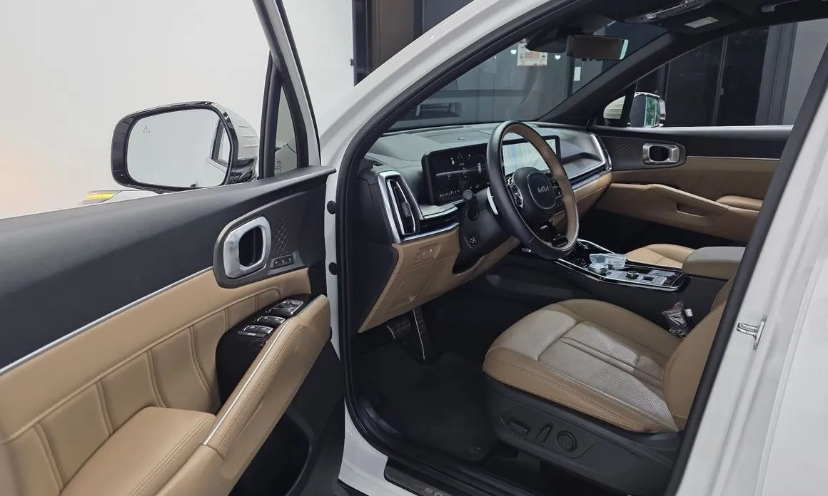 Kia Sorento — фото 3