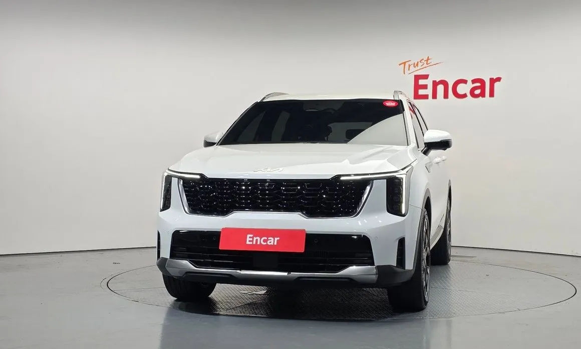 Kia Sorento — фото 6