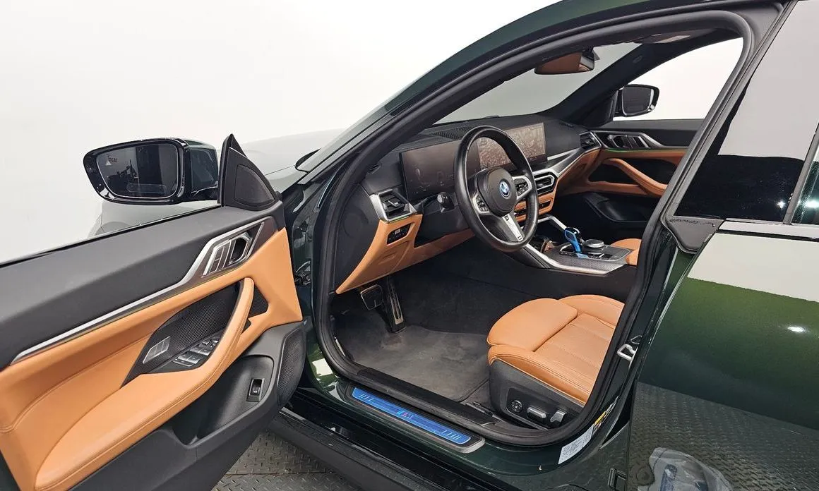 BMW i4 — фото 6