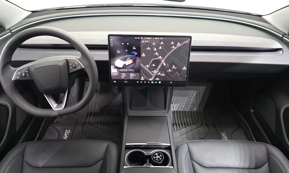 Tesla Model 3 — фото 10