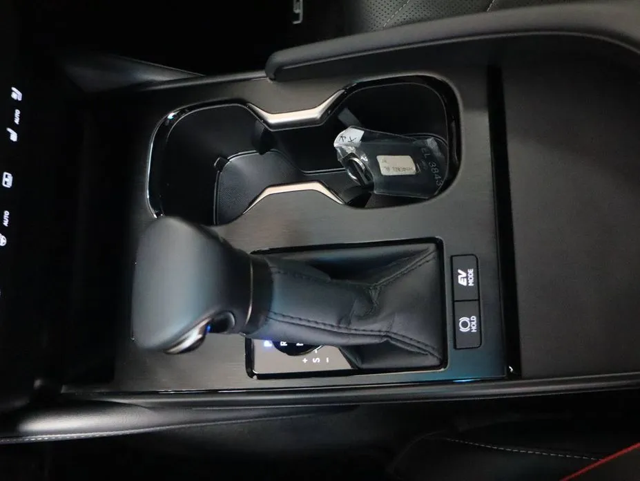 Lexus ES — фото 3