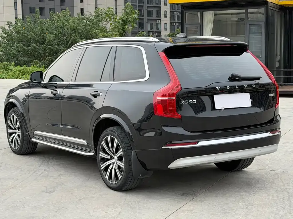 Volvo XC90 — фото 4