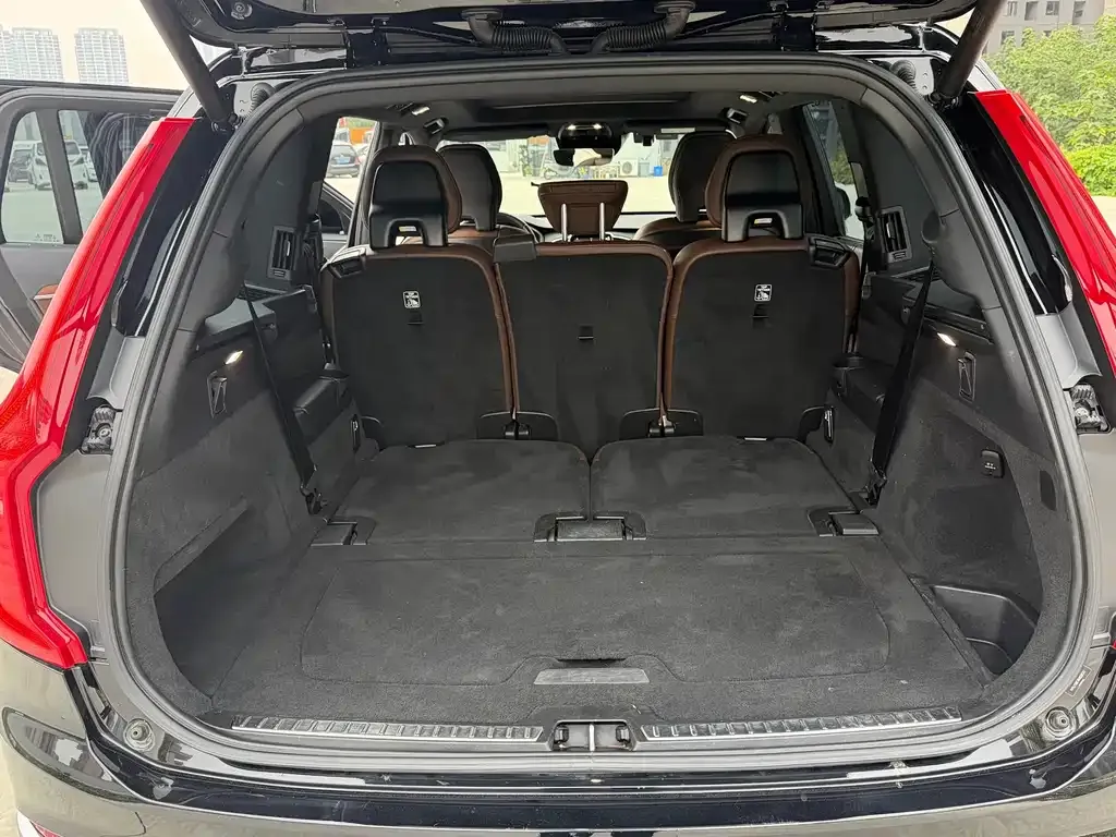 Volvo XC90 — фото 2
