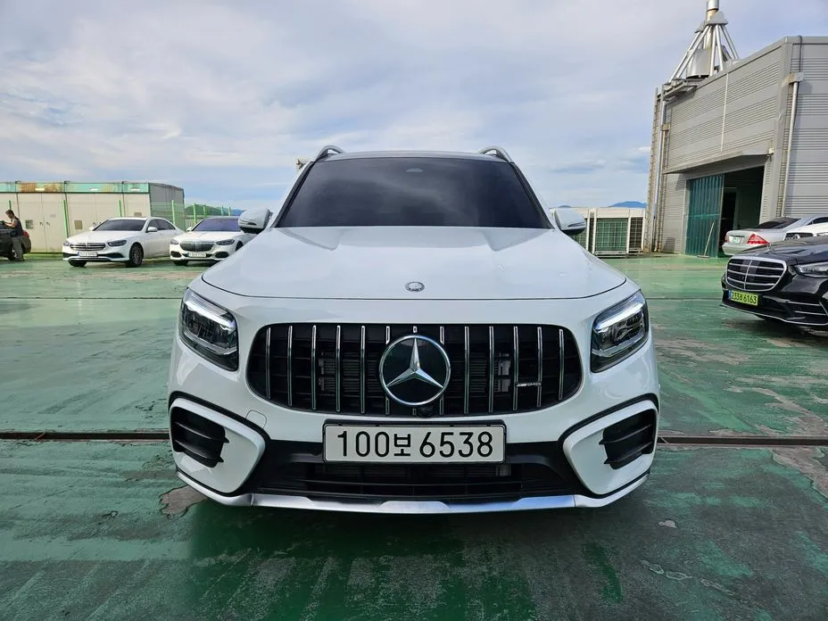 Mercedes-Benz GLB-Class — фото 1