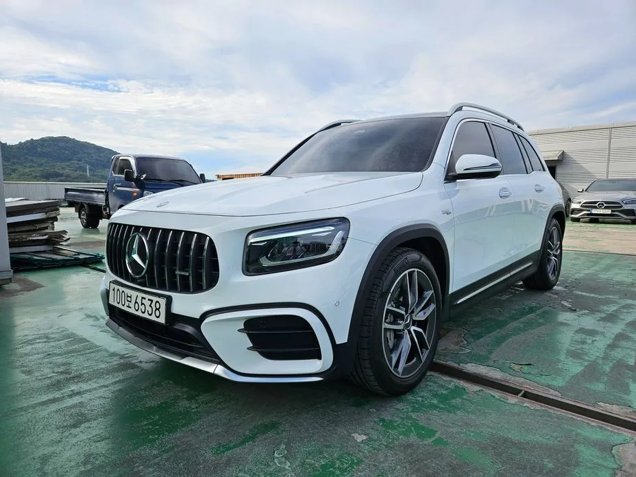 Mercedes-Benz GLB-Class — фото 4